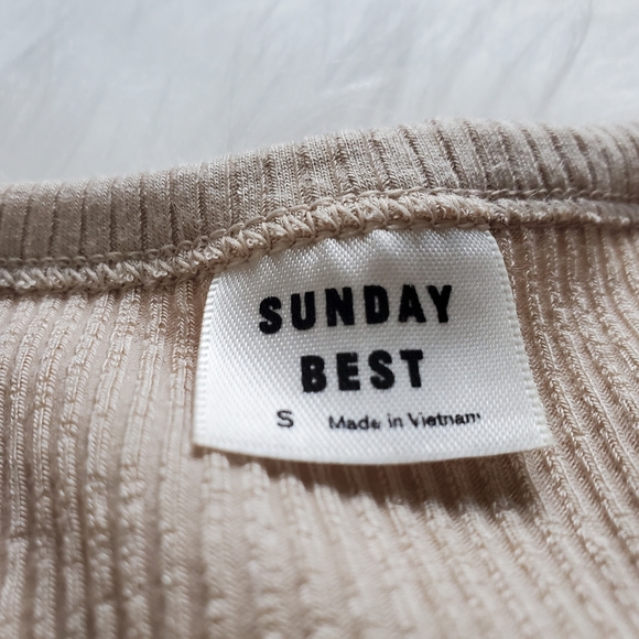 Aritzia - Sunday Best Honor Cropped Tank - Brand New - Picture 7 of 10